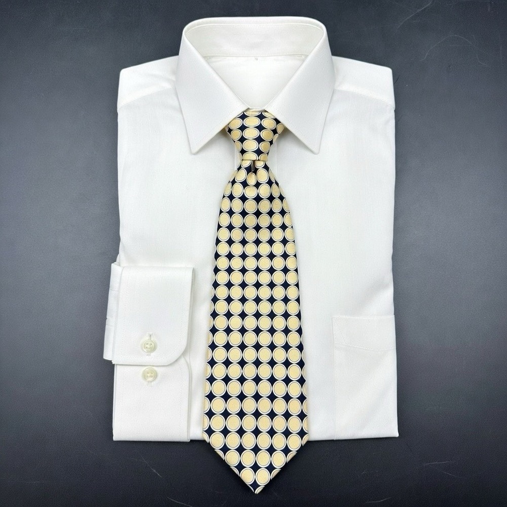 J.Crew Navy Yellow Circle Pattern Silk Tie Handmade USA‎ 3.75" 58"